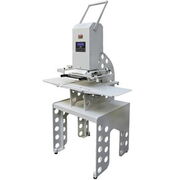 OPUS Masterpress 02 Prägemaschine