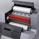 automatisch laminieren anlegen schneiden mit dem Fujipla Laminator